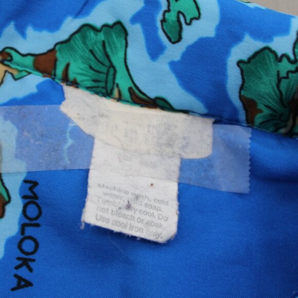 Vintage Hawaiian Shirt - Island Patter with Flowers Made in Hawaii - Mens L - Picture 10 of 10